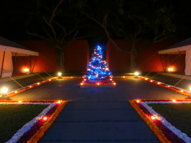 インドのアマン、アマニカスで過ごすクリスマス