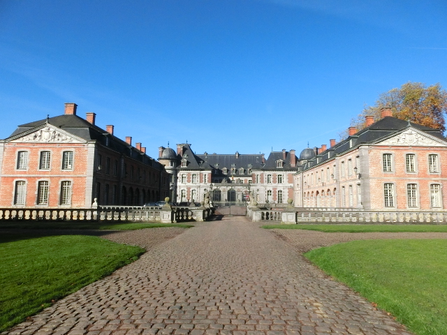 ベルギーのベルサイユ宮殿、 Château de Beloeil（ベロイユ城）