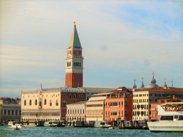これぞヴェネツィアな景色が広がる！！ホテルダニエリのデラックス ラグーンビューのお部屋