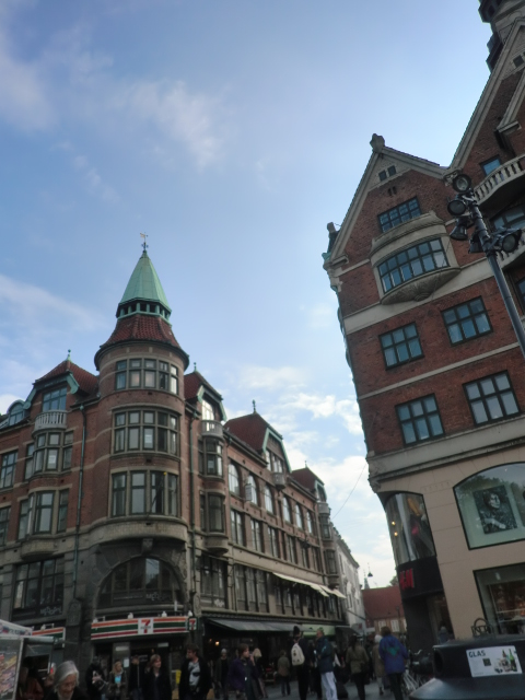 コペンハーゲンのショッピングストリート、ストロイエ散策