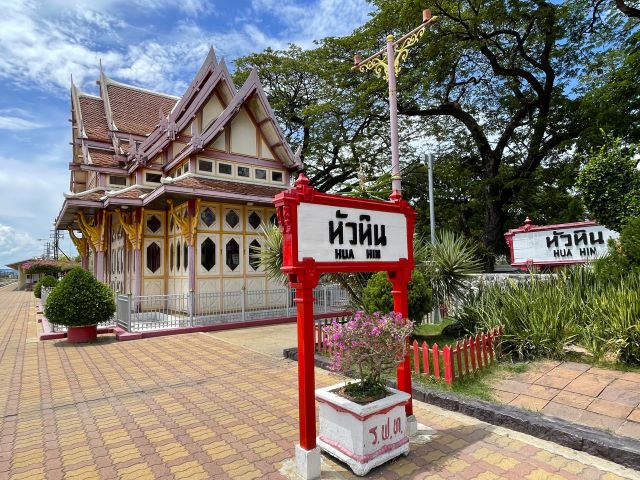 タイ王室の保養地ホアヒンの街を歩く2024