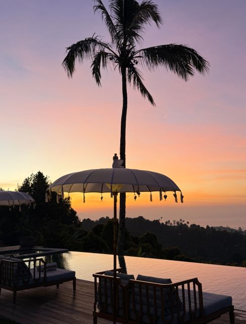 リゾートを包む美しい夕焼け空をムンドックのウマルサで