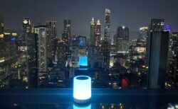 ホテルインディゴ バンコク ワイヤレスロードのルーフトップバーとレストラン