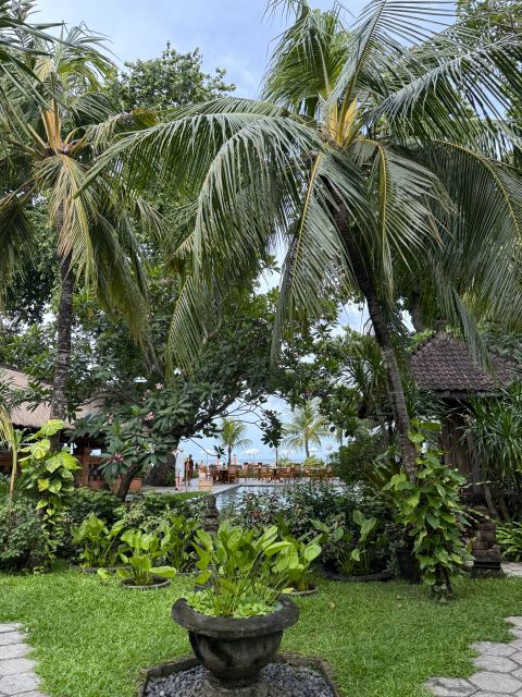 バリ島サヌールの老舗リゾート、タンジュン サリにチェックイン♪