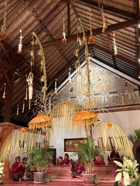 クリスマスイブのディナーをタンジュン サリで